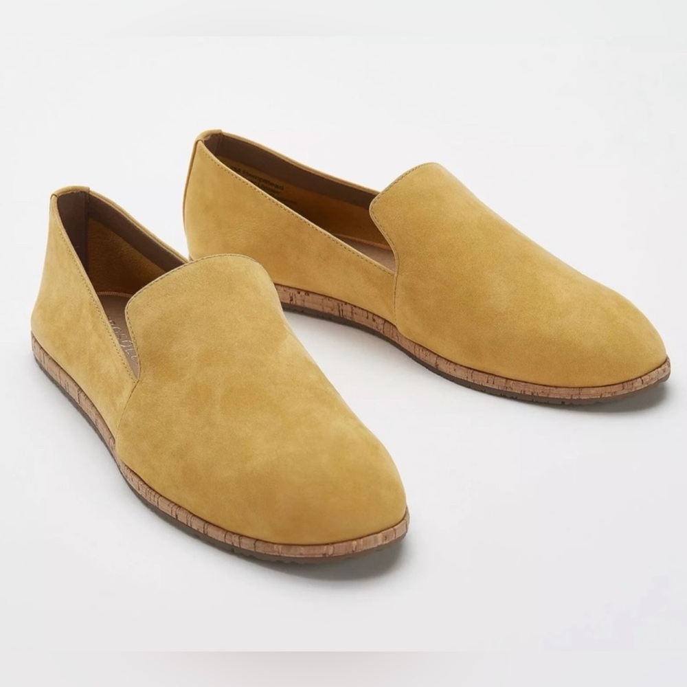 NIB Aerosoles Sz 10.W Women's Hempstead Loafer Flat Leather Dark Yellow Nubuck